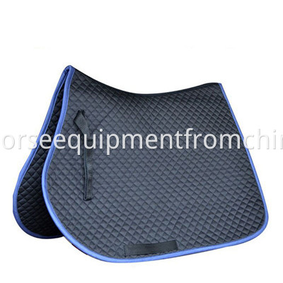 black saddle pad